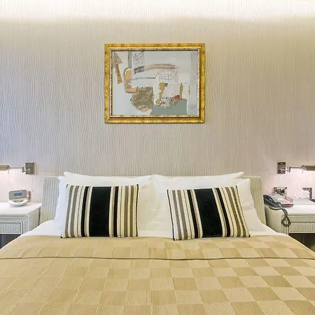Vega Mamaia