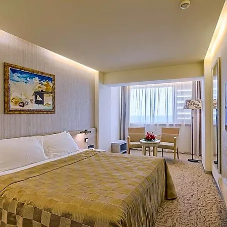 Vega 5* Mamaia