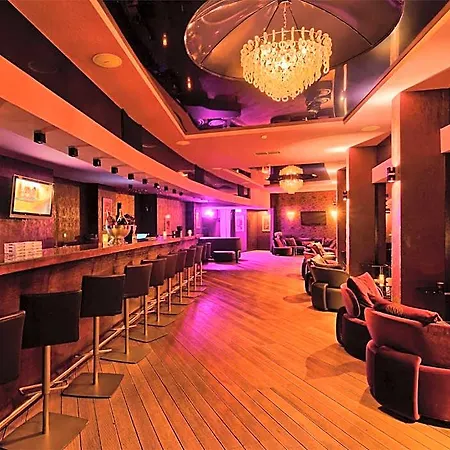 Vega Hotel 5*